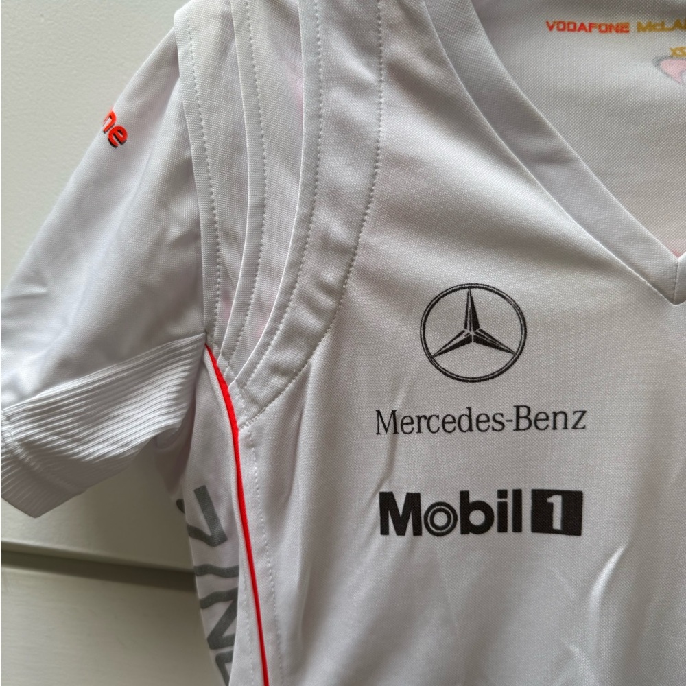 Vintage Lewis Hamilton Vodafone McLaren Mercedes Formula 1 Teeshirt in XS